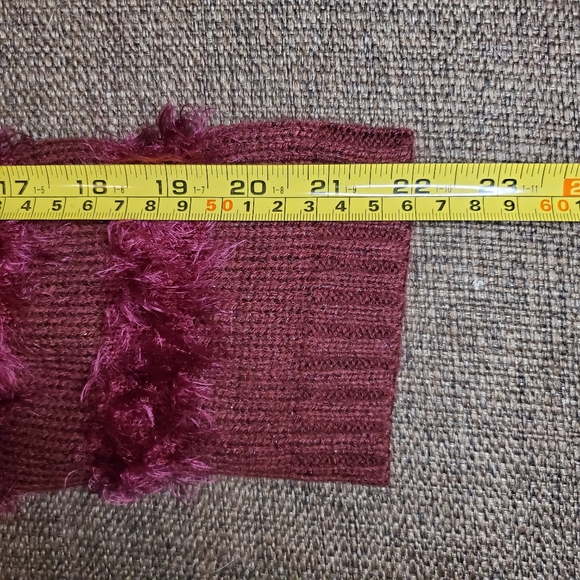 Arizona Jean Co. Mauve Purple Fuzzy Sweater Large. - Picture 10 of 12